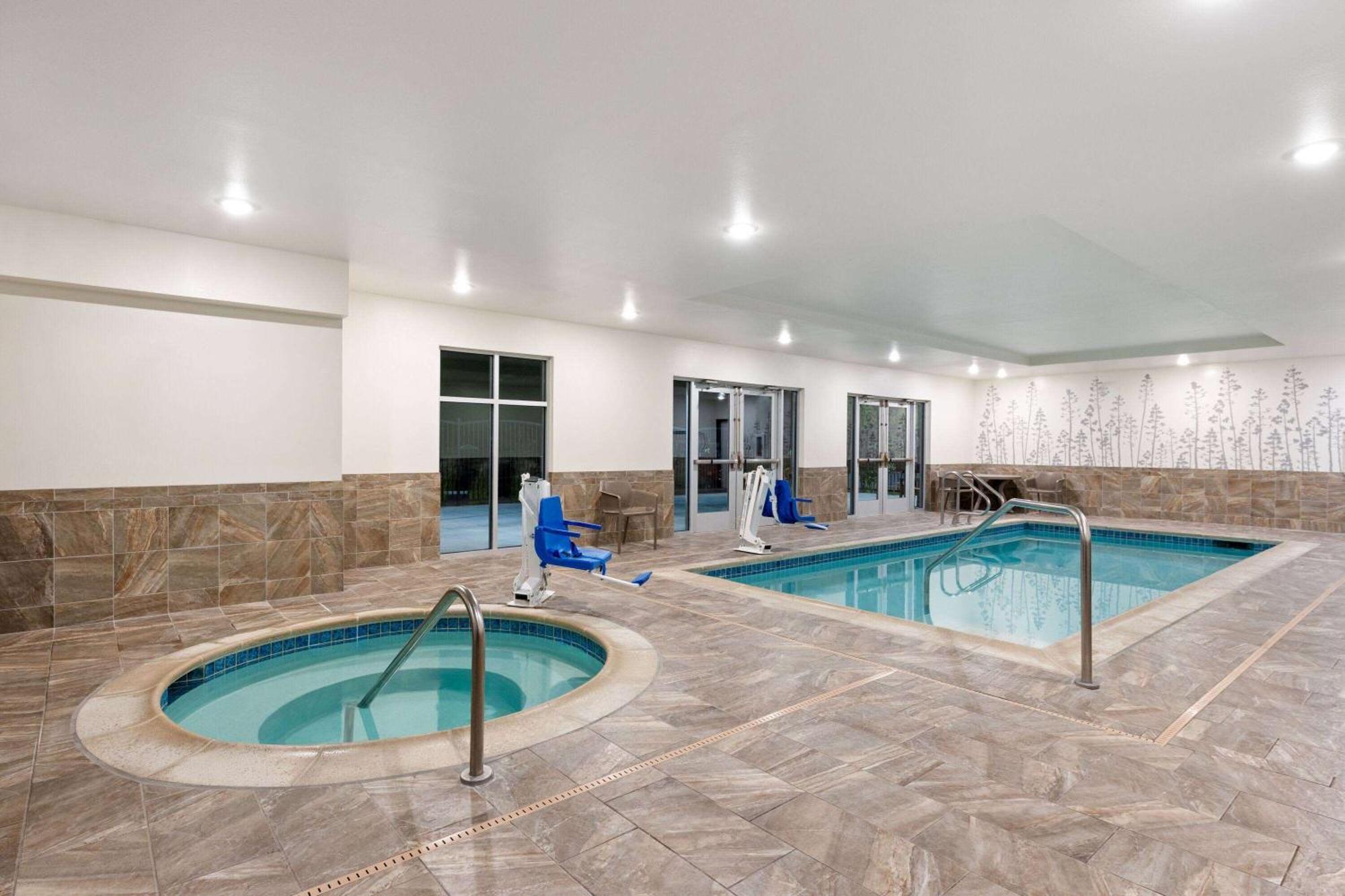 La Quinta Inn & Suites By Wyndham Wenatchee Exteriér fotografie